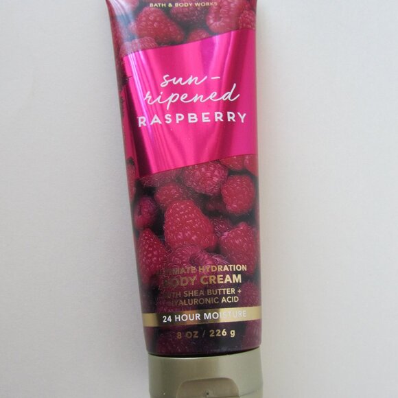 New Bath & Body Works Sun-Ripened Raspberry Ultimate Hydration Body Cream 8 oz - Picture 1 of 7